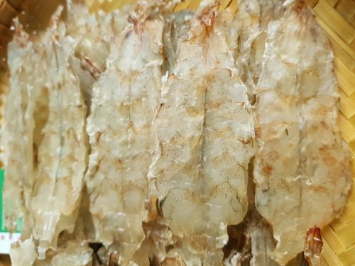 Tôm%20khô%20xẻ%20%28tôm%20lụi%20Cà%20Mau%29,%20Tôm%20thẻ%20tự%20nhiên,%20Chế%20biến%20thủ%20công