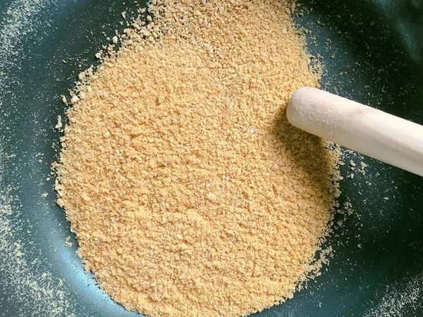 Xào thịt cá lóc