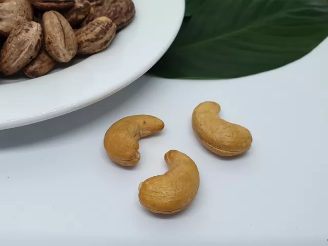 Hạt điều cồ rang muối