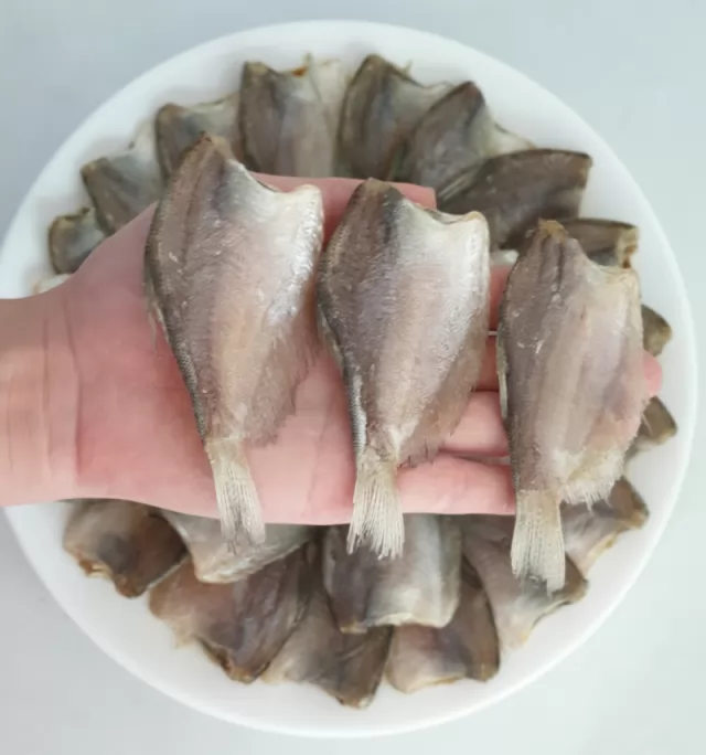 Khô cá sặc bướm 2