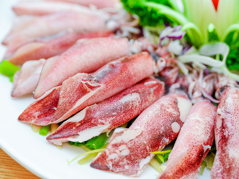 Mực trứng sữa hấp gừng